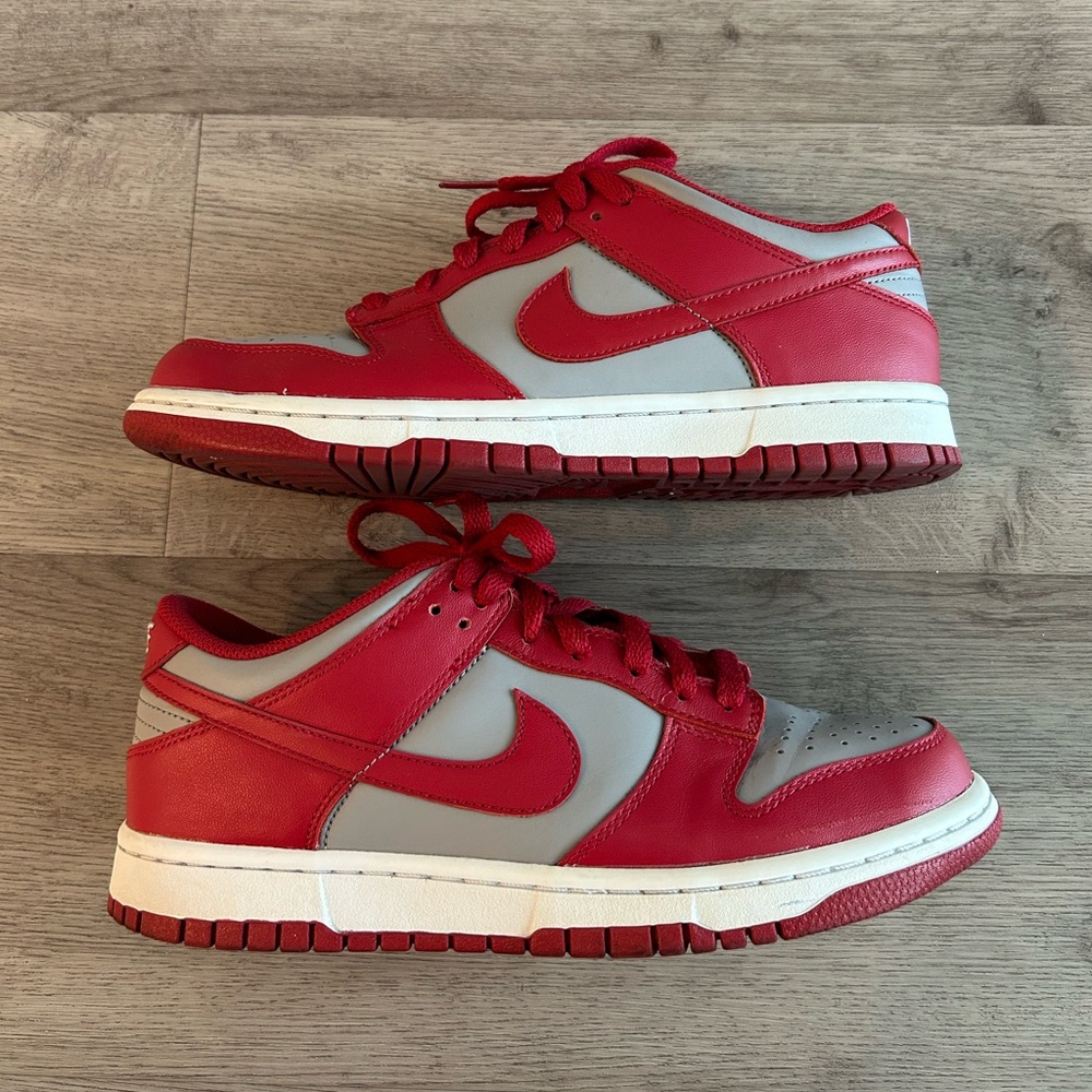 Nike dunk low retro unlv 
Size 7 youth